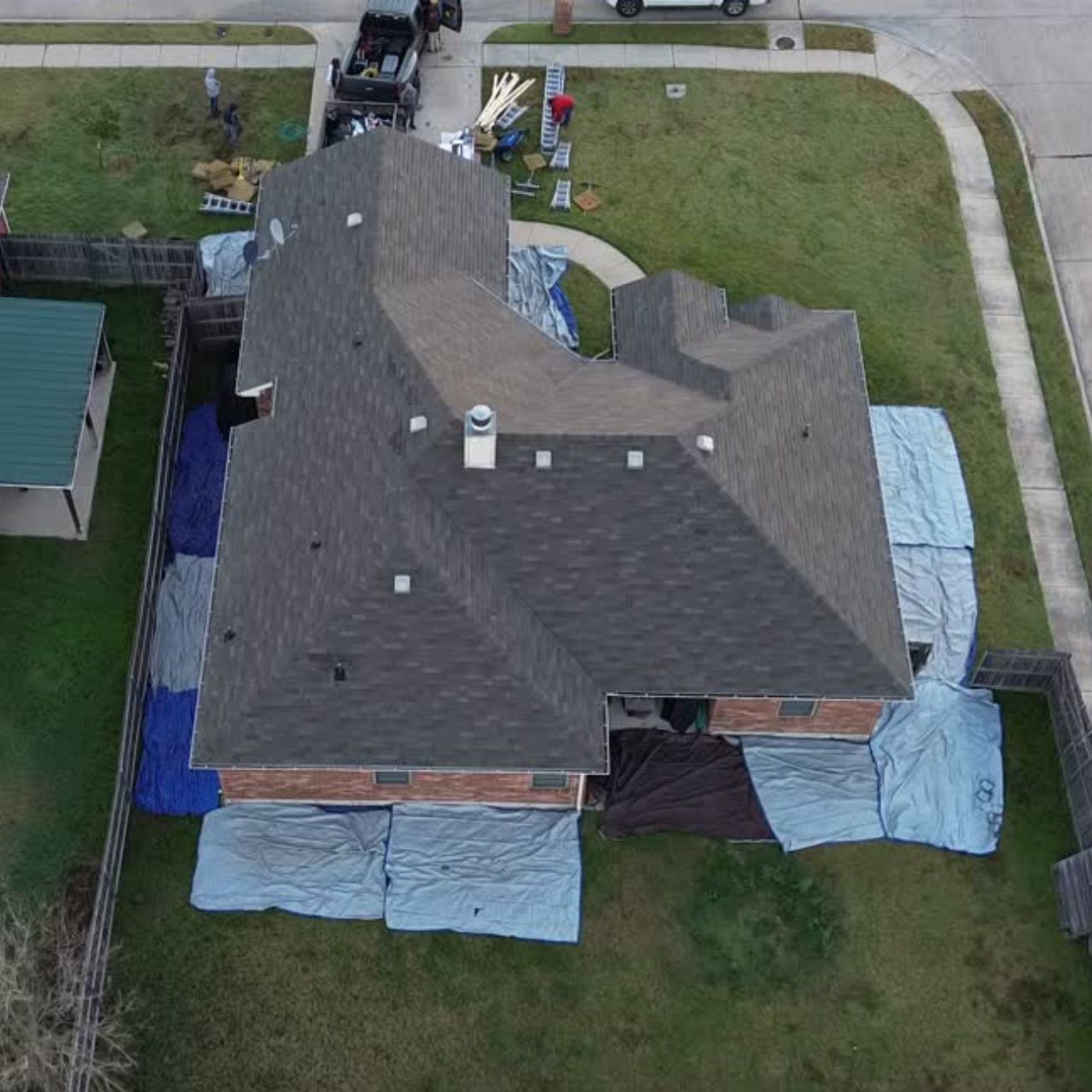 Expert Roofing Services in Ellis and Johnson County | Hamlin Roofing and Repairs