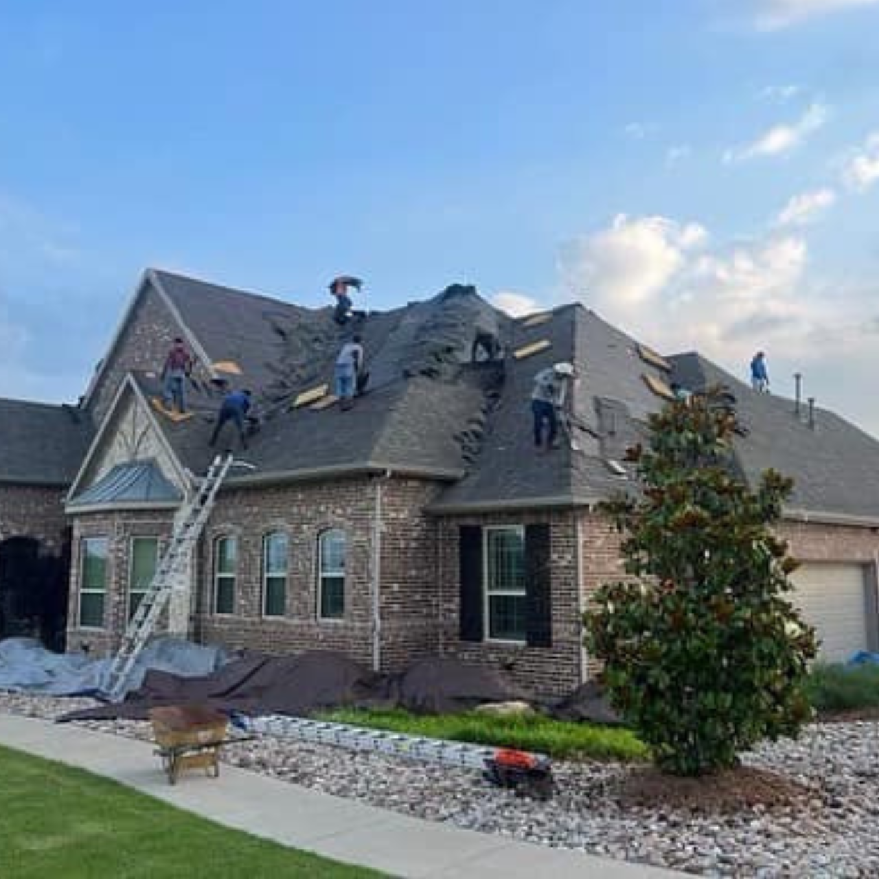 Expert Roofing Services in Ellis and Johnson County | Hamlin Roofing and Repairs